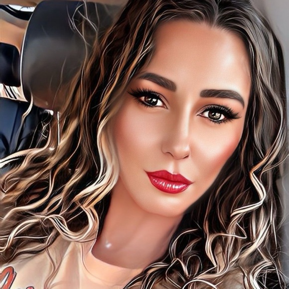 Share Show Like to be Notified - Picture 3 of 13